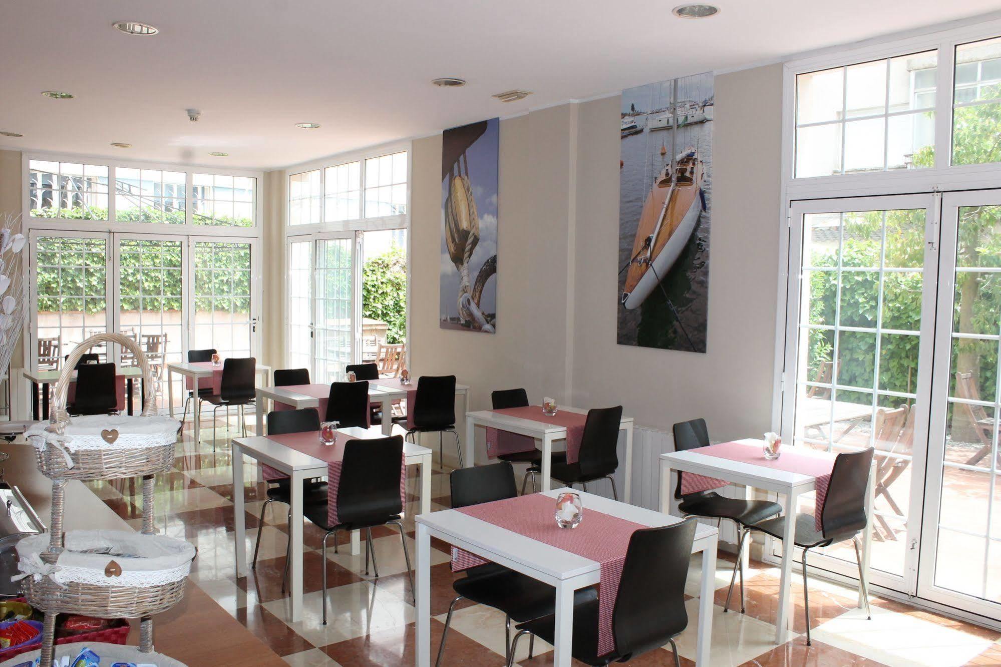 Hotel Calafell Platja Mar ภายนอก รูปภาพ
