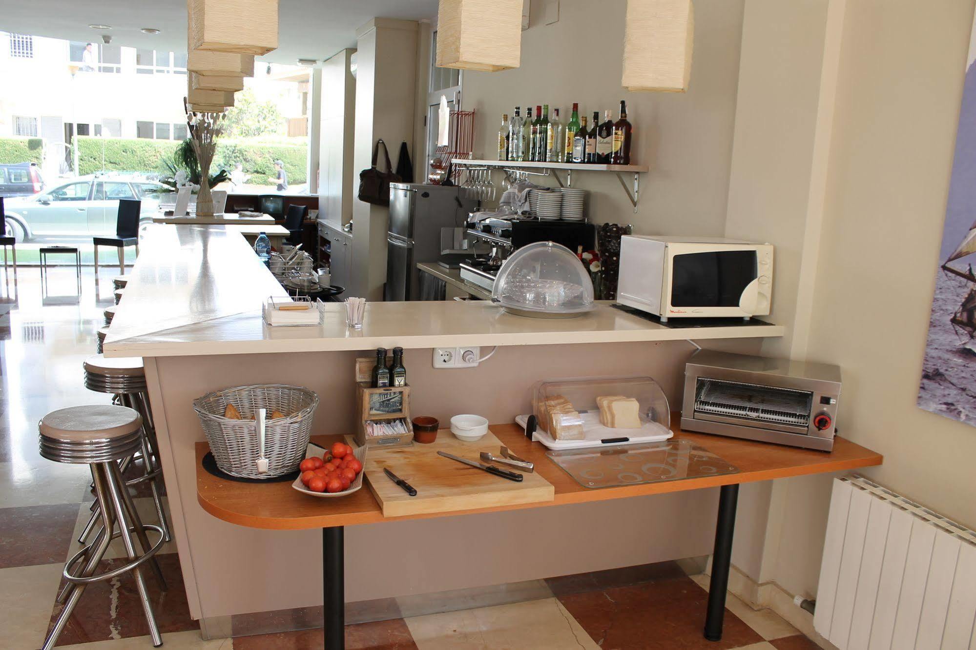 Hotel Calafell Platja Mar ภายนอก รูปภาพ